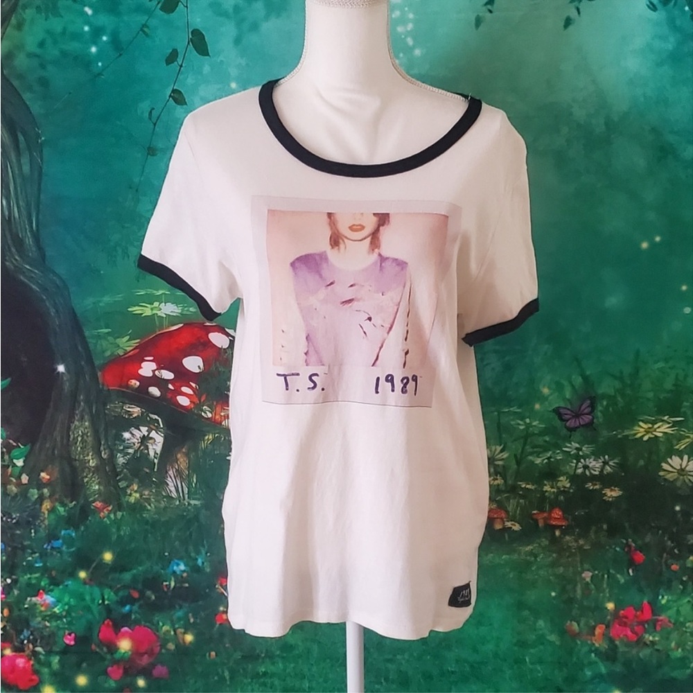 Taylor swift concert t-shirt womens size xxl